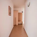 таня Apartment