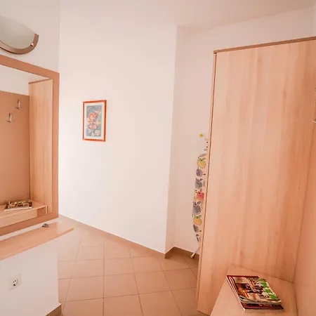 таня Daire Sveti Vlas