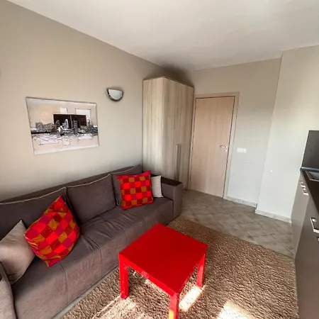 таня Apartment