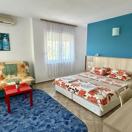 таня Apartment